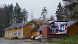 Uppfyller ljusreklamtavlan på landsbygden i Kullo Borgå stads bygganvisningar för elektroniska ljusreklamtavlor? Ljusreklamtavla i Kullo i Borgå