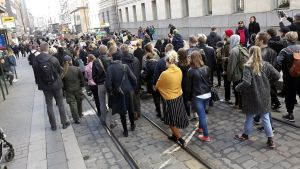 Rutten gick från Senatstorget till riksdagshuset. Klimatdemonstration 6.4.2019 i Helsingfors.