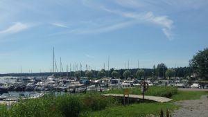 De nya båtplatserna skulle flyttas till åns västra sida. Ingå småbåtshamn i slutet av juni.
