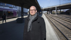 Planeringsdirektör vid VR, Juho Hannukainen. Planeringschef vid VR Juho Hannukainen.