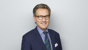 Niclas Fagerlund anser att finländare lämnar ut personbeteckningar för godtroget Niclas Fagerholm som är vd för företaget My secure