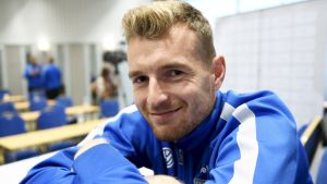 Lukas Hradecky vill att kämpaglöden håller i sig i de kommande kvalmatcherna. Lukas Hradecky på medieträff inför VM-kvalmatchen mot Kroatien.