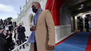 Eugene Goodman, poliskonstapel i Capitoliums poliskår, var inbjuden till presidentinstallationen för att eskortera tillträdande vicepresident Kamala Harris. Poliskonstapel Eugene Goodman deltog i presidentinstallationen i Washington den 20 januari.