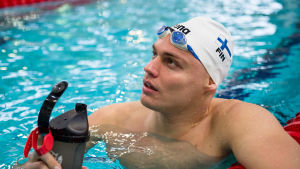 Ari-Pekka Liukkonen ui.