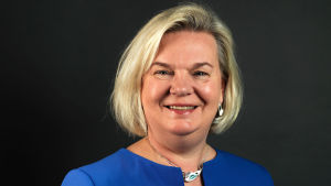 Kronman är vd vid Hanaholmens kulturcentrum i Esbo men även styrelseordförande för otaliga styrelser, bland annat Konstsamfundet. Gunvor Kronman är vd för Hanaholmens kulturcentrum i Esbo.