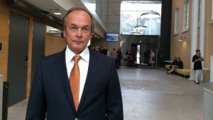 Professor Hasse Karlsson vet att han inte lever då de slutgiltiga resultaten från Finnbrainprojektet står klara men han är med och bygger grunden för projektet som kan ge ny kunskap om hur hjärnan mår och utvecklas på lång sikt. Hasse Karlsson.