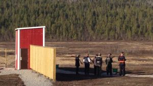 Jaktvårdsföreningen vill att staten beviljar jakttillstånden också i framtiden Ett jaktlag i sameområdet