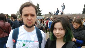 Artjom och Sonja Artjom och Sonja deltog i demonstrationer i Ryssland 12 juni 2017