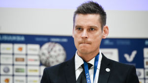 Petri Vuorinens kontrakt med VPS sträcker sig över säsongen 2020. Petri Vuorinen, VPS chefstränare