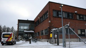 Färvarsenheten i Krämertsskog. Migrationsverkets förvarsenhet för utlänningar i Helsingfors.