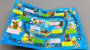 Unser Sandmännchen som brädspel. Ett östtyskt brädspel på temat das Sandmännchen (John Blund)
