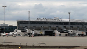 Nextjet flyger bland annat mellan Kronoby och Stockholm. Terminal 2 Arlanda.