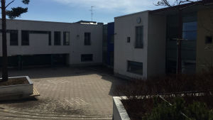 Vägen till skolan blir svårare för Ladusvedbarnen Finno skola i april 2017.