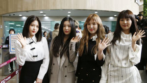 Den populära sydkoreanska K-Popgruppen Red Velvet inför avfärden till Pyongyang där flickgruppen skall uppträda inför nordkoreaner Den populära sydkoreanska K-Popgruppen Red Velvet inför avfärden till Pyongyang där flickgruppen skall uppträda inför nordkoreaner