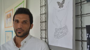 Yousif Alshammaris bilder handlar om frihet. Yousif Alshammari ställer ut sina bilder på galleri Focus i Karis.