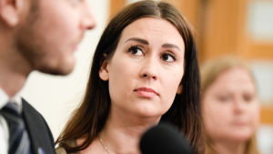 Blå framtids Tiina Elovaara. Tiina Elovaara, vice-ordförande för riksdagsgruppen Blå framtid.