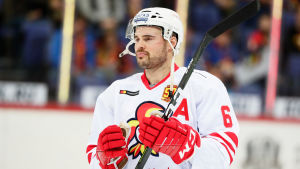 Joensuu kvitterade vid tiden 39.57. Jesse Joensuu spelar ishockey för Jokerit.