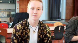 Eliot Wallin kunde tänka sig äta vegansk mat oftare. Studerande Eliot Wallin som går i ettan i Mattlidens gymnasium.
