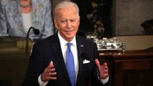 Joe Biden talade om framtidshopp och samarbete över partigränserna. Joe Biden talade om framtidshopp och samarbete över partigränserna.