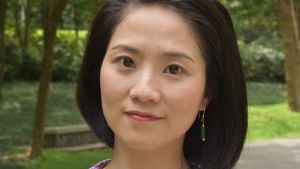 Bai Ziyue gjorde sin första utlandsresa som 22-åring. Efter det har hon ägnat samtliga semestrar åt att turista. Bai Ziyue gjorde sin första utlandsresa som 22-åring. Efter det har hon ägnat samtliga semestrar åt att turista.