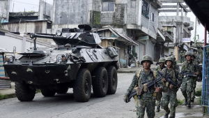 President Rodrigo Duterte har satt in både markstyrkor och flygvapnet mot jihadisterna i Marawi President Rodrigo Duterte har satt in både markstyrkor och flygvapnet mot jihadisterna i Marawi