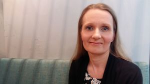 Marketta Lundell är chef för betalkorten vid S-banken. Marketta Lundell är chef för betalkorten vid S-banken.