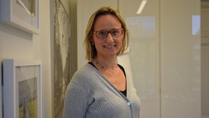 Micaela Romatschuk, verksamhetsledare på Förbundet Hem och Skola. Verksamhetsledare Micaela Romantschuk vid Hem och skola i Finland.