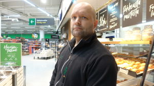 Jan Lundmark är Prismadirektör i Kyrkslätt. Jan Lundmark är chef för Kyrkslätt Prisma.