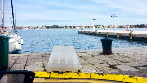 Den kroatiska staden Umag ligger bara några kilometer ifrån gränsen till Slovenien. Den kroatiska staden Umag ligger vid Adriatiska havet