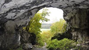 En grotta i Swabian Jura i södra Tyskland.