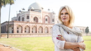 Humayunin mausoleumi on intialaisen suurmogulin Humayunin viimeinen leposija Delhissä. Näyttelijä Joanna Lumley matkaa värikkäässä synnyinmaassaan Intiassa.