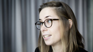 Maggie O'Donnell förklarar att nyckeln är att fokusera på den lilla grupp som är våldsam. Maggie O'Donnell.
