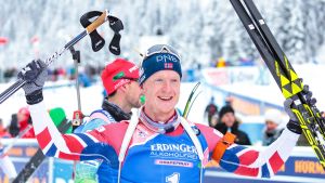 Johannes Thingnes Bö skjuter firar.