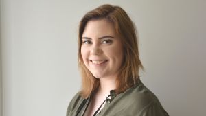 Linnea Westerholm letade på nätet efter fakta om droger som förberedelse till intervjuerna Porträtt av Linnea.