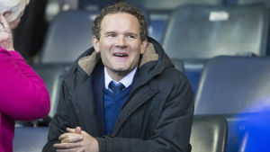 Jonatan Johansson jobbar numera i Rangers tränarstab. Jonatan Johansson på Glasgow Rangers bänk 2017.