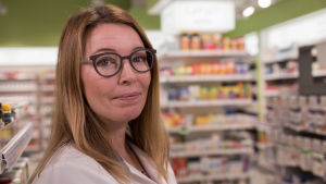 Charlotta Sandler är farmaceutisk chef vid Apotekarförbundet. Charlotta Sandler är farmaceutisk chef vid Apotekarförbundet.