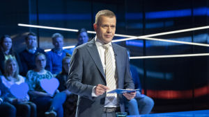 Samlingspartiet var inte ens i regeringen särskilt entusiastiskt över landskapsmodellen, som var en Centerdriven idé. Nu talar partiet för en kommunbaserad modell. Petteri Orpo i Yles valtent. Petteri Orpo Ylen Vaalitentissä 26.03.2019 Studio 2 Yleisradio. Eduskuntavaalit 2019