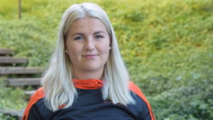 Josefine Lundström blickar framåt och satsar på nästa tävlingar istället. Porträttbild av Josefine Lundström.