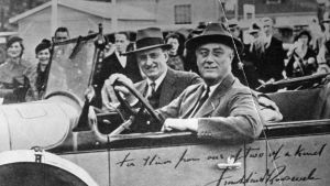 Henry Morgenthau (t.v) och Franklin D. Roosevelt och Henry Morgenthau och Franklin D. Roosevelt