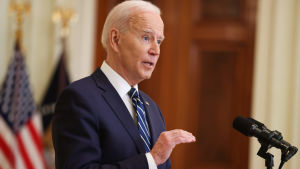 Joe Biden sade med glimten i ögat att han saknar sin företrädare Donald Trump. Joe Biden håller presskonferens.