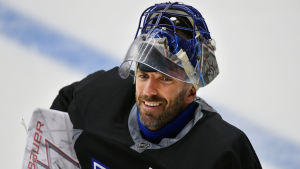 Henrik Lundqvist står i mål för New York Rangers i NHL.