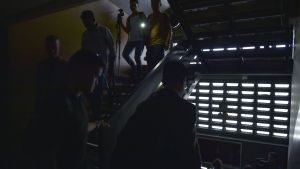 Evakuering i Caracas 25.3.2019. Evakuering från en byggnad i Caracas 25.3.2019