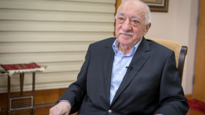 Fethullah Gülen har bott i USA sedan 1999. Här är han fotograferad under en intervju med Yle 2018. Fetullah Gülen