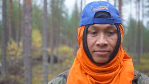 - Allting tog den finska bärfirman betalt för, till och med lakanen vi sov på, berättar en thailändsk bärplockare. thailändsk bärplockare i Finland