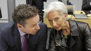 Hollands finansminister Jeroem Dijsselbloem och IMF:s chef Christinen Lagarde på eurogruppens möte 11.2.2015 i Bryssel Eurogruppens ordförande Jeroen Dijsselbloem och IMF:s chef Christine Lagarde