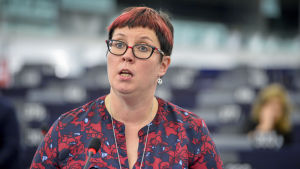 Merja Kyllönen säger att smugglingen har blivit ett ohållbart problem Merja Kyllönen