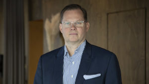 Alkoholförsäljningen står för två tredjedelar av restaurangernas middagsintäkter, säger Aku Vikström som är vd för restaurangkedjan Noho Partners. Aku Vikström.