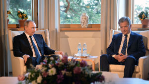 Rysslands president Vladimir Putin besökte Gullranda förra veckan. Rysslands president Vladimir Putin och president Sauli Niinistö på Gullranda den 1 juli 2016.