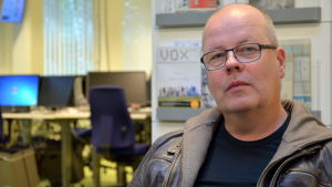 Jan-Olof Svarvar hade bekanta i samma situation och ville göra en dokumentär om fenomenet. Jan-Olof Svarvar
