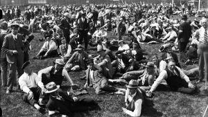 Bönderna vilar sig i Helsingfors, 1930 Bondemarschen, Lapporörelsen